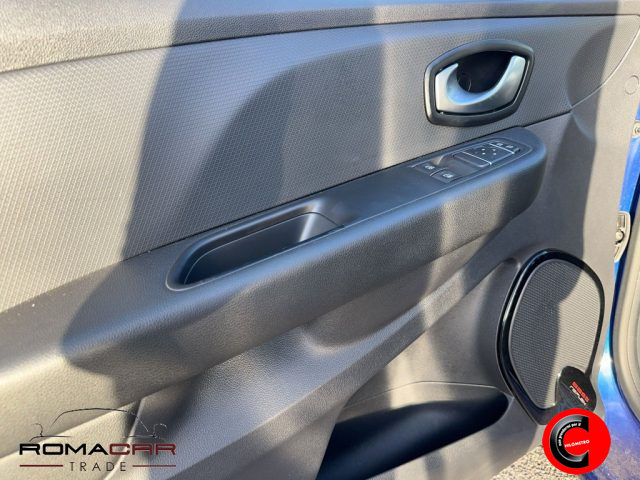 RENAULT Clio usata, con Sistema di navigazione