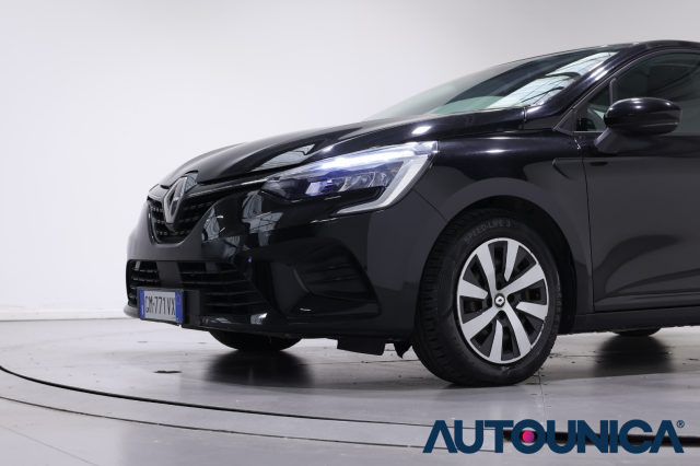 RENAULT Clio usata, con Controllo automatico clima