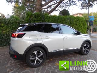 PEUGEOT 3008 usata, con Fendinebbia