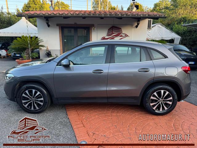 MERCEDES-BENZ GLA 180 usata, con Airbag