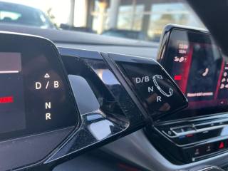 VOLKSWAGEN ID.4 usata, con USB
