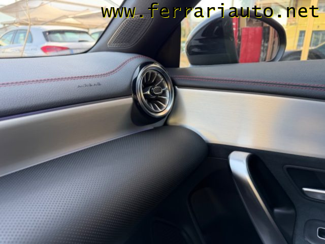 MERCEDES-BENZ CLA 200 usata, con Park Distance Control