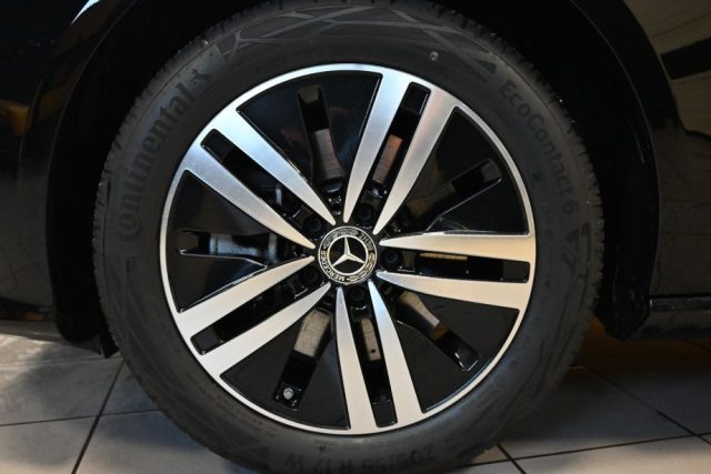 MERCEDES-BENZ CLA 250 usata 19