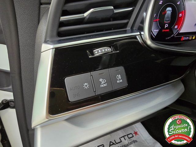 AUDI Q8 usata, con Regolazione elettrica sedili