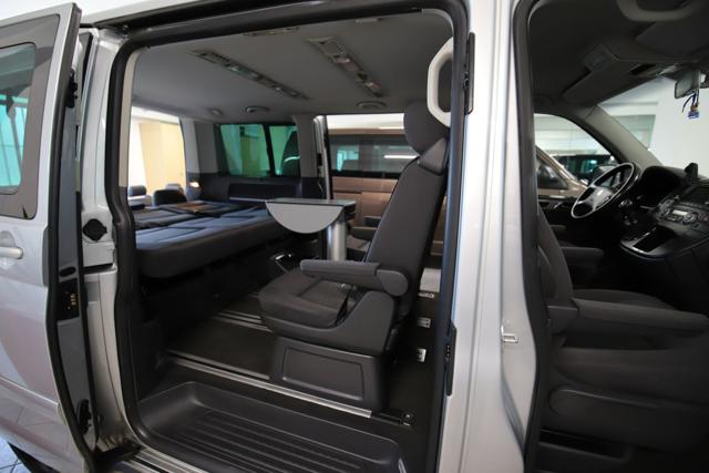 VOLKSWAGEN Multivan usata 20