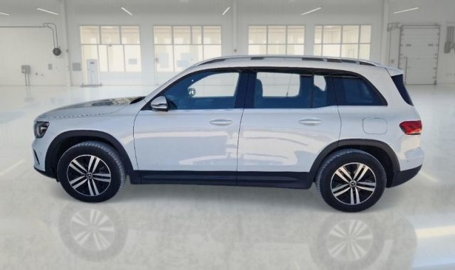 MERCEDES-BENZ GLB 180 usata, con Airbag laterali