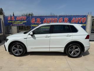 VOLKSWAGEN Tiguan usata, con Autoradio