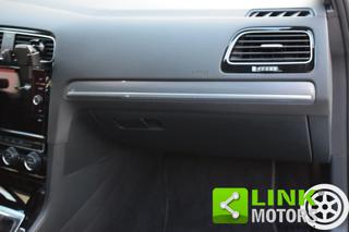 VOLKSWAGEN Golf usata, con Autoradio digitale