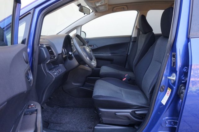 TOYOTA Verso-S usata, con Climatizzatore