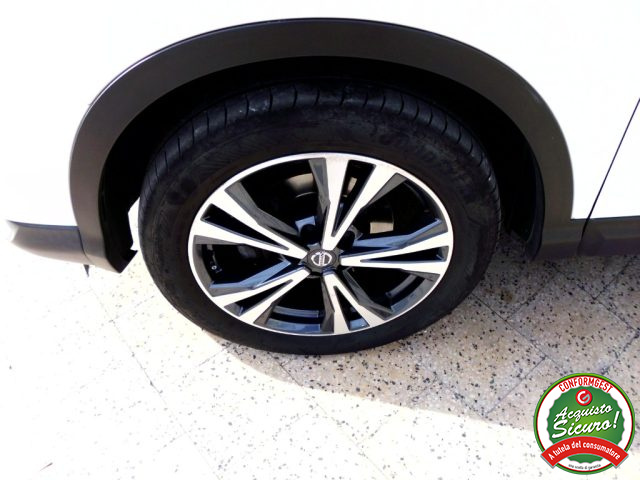 NISSAN Qashqai usata, con Sensori di parcheggio posteriori