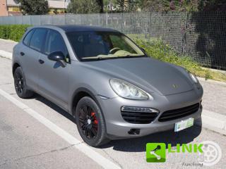 PORSCHE Cayenne usata, con Specchietti laterali elettrici
