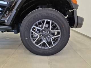 JEEP Wrangler usata, con Autoradio