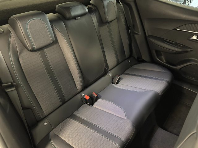 PEUGEOT 2008 usata, con Interni in pelle