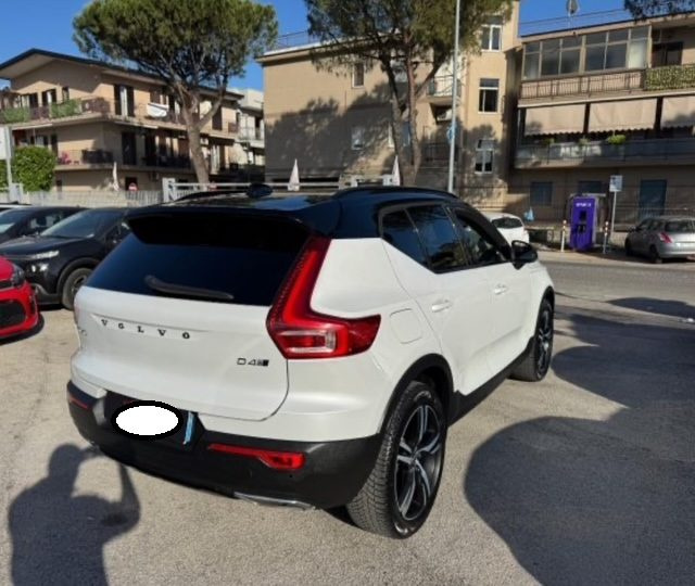 VOLVO XC40 usata, con Autoradio