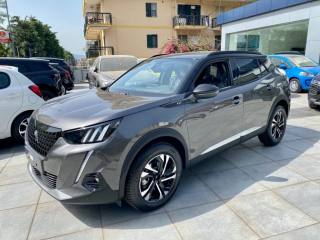 PEUGEOT 2008 usata, con Luci diurne LED