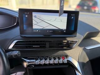 PEUGEOT 3008 usata, con Frenata d