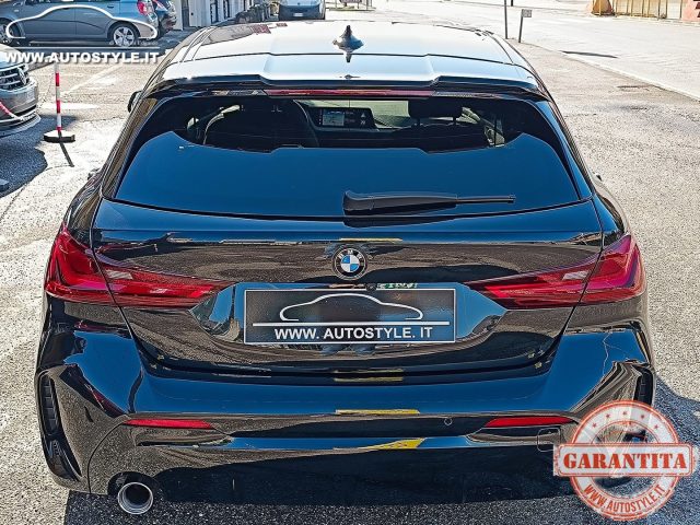 BMW 118 usata, con Luci diurne
