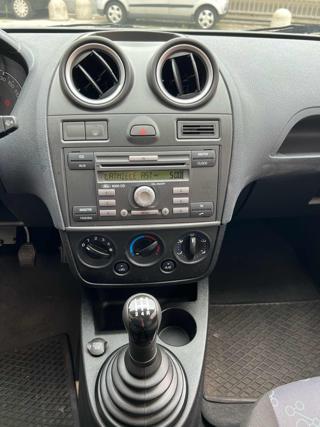FORD Fiesta usata, con Servosterzo