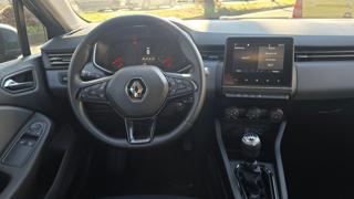 RENAULT Clio usata, con Volante in pelle