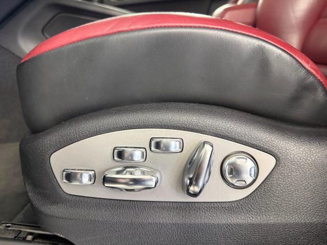 PORSCHE Macan usata, con Interni in pelle