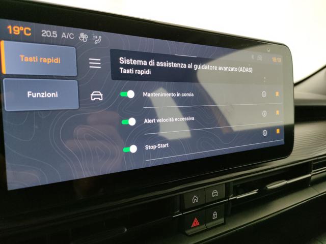 JEEP Avenger usata, con Volante in pelle