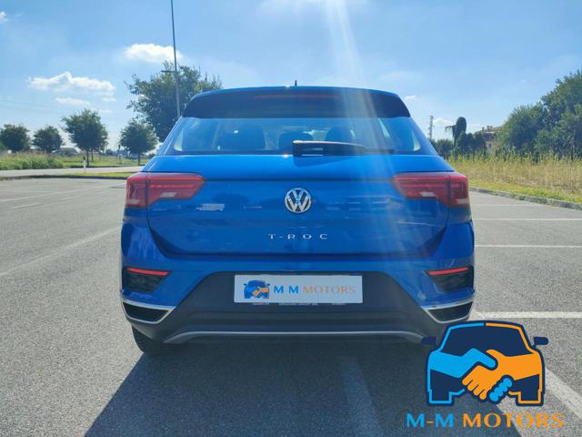 VOLKSWAGEN T-Roc usata, con Autoradio