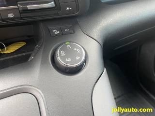 TOYOTA Proace City Verso usata, con Riconoscimento dei segnali stradali