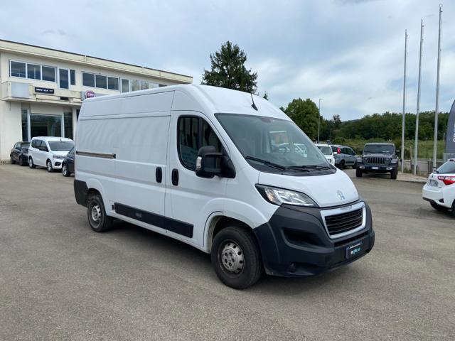 PEUGEOT Boxer usata, con Alzacristalli elettrici
