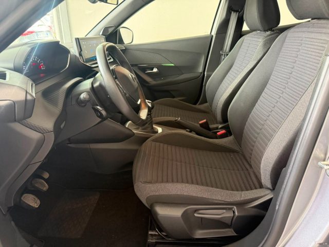 PEUGEOT 2008 usata, con Sensori di parcheggio posteriori