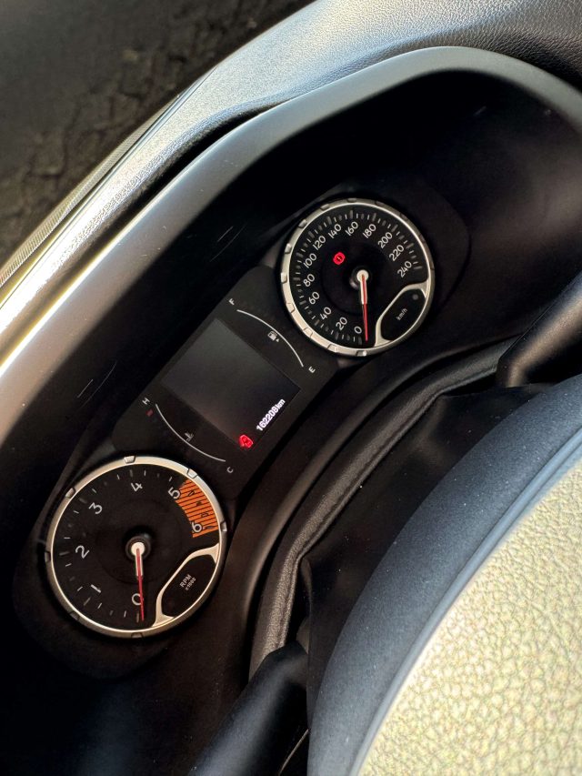 JEEP Renegade usata, con Volante in pelle