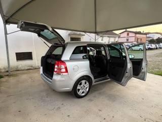 OPEL Zafira usata, con Vetri oscurati