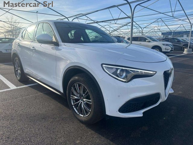 ALFA ROMEO Stelvio usata, con Regolazione elettrica sedili