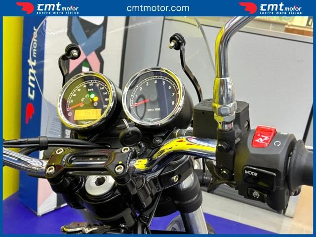 MOTO GUZZI V7 usata 14