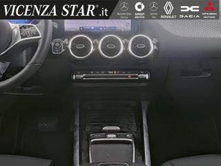 MERCEDES-BENZ GLA 180 usata, con Chiusura centralizzata