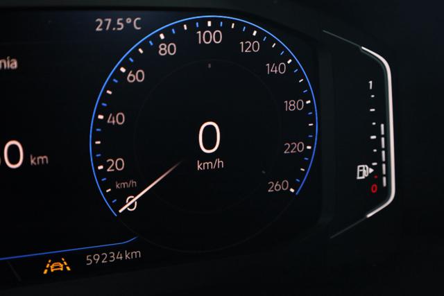 VOLKSWAGEN T-Roc usata, con Controllo vocale