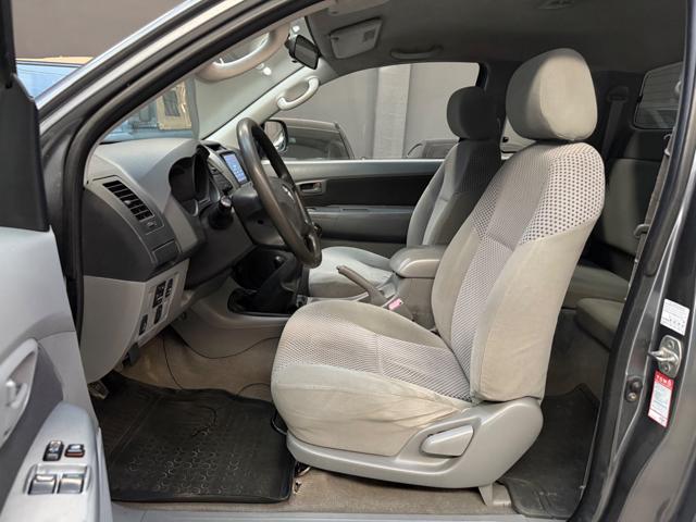 TOYOTA Hilux usata, con Chiusura centralizzata