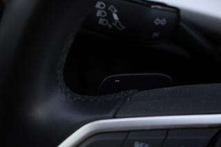 VOLKSWAGEN Golf usata, con Leve al volante