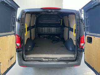 MERCEDES-BENZ eVito usata, con Volante multifunzione