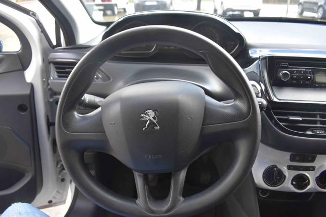 PEUGEOT 208 usata, con Alzacristalli elettrici