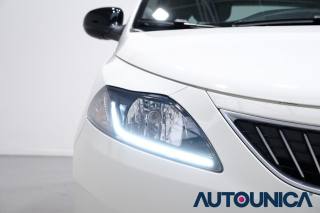 LANCIA Ypsilon usata, con USB