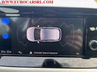 VOLKSWAGEN Golf usata, con Airbag testa