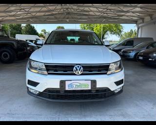 VOLKSWAGEN Tiguan usata, con Airbag