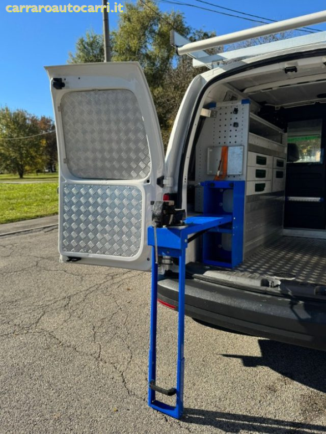 VOLKSWAGEN Caddy usata, con Supporto lombare