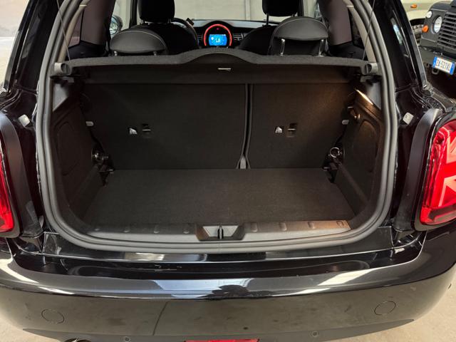 MINI One usata, con Luci diurne LED