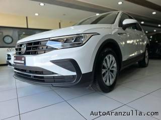 VOLKSWAGEN Tiguan usata, con Sedile posteriore sdoppiato