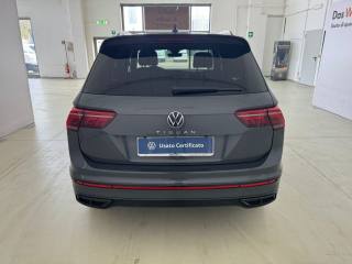 VOLKSWAGEN Tiguan usata, con Autoradio
