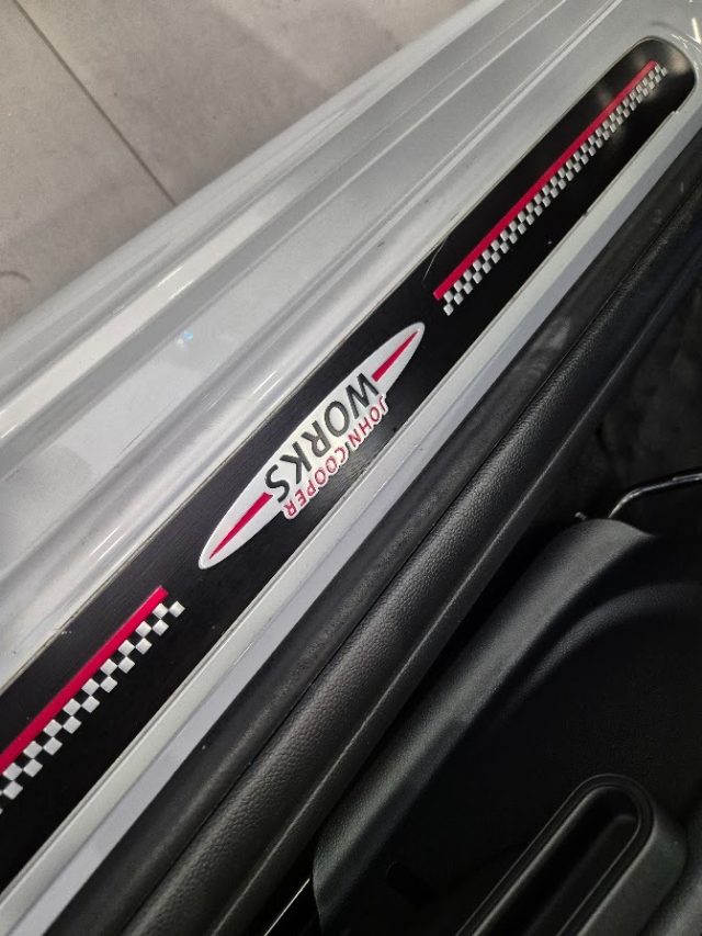 MINI John Cooper Works usata, con Sound system