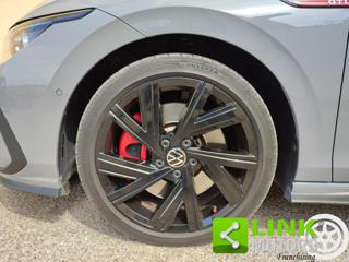 VOLKSWAGEN Golf usata, con Controllo trazione