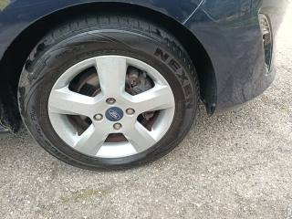 FORD Fiesta usata, con USB