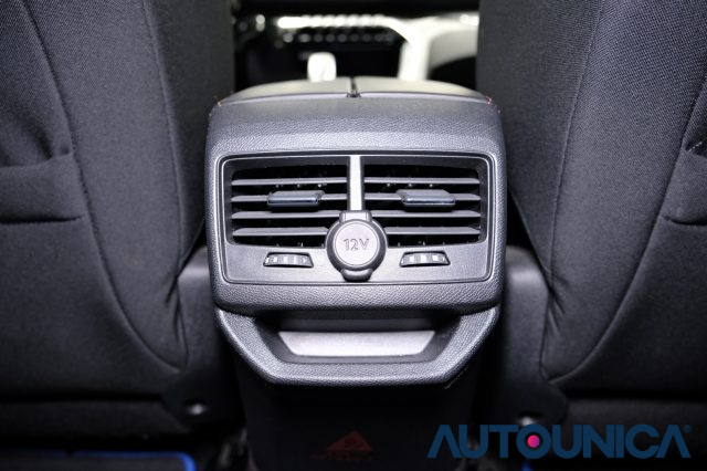 PEUGEOT 3008 usata, con Freno di stazionamento elettrico